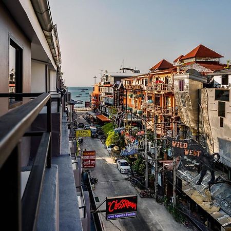 The Classroom Hotel Pattaya Dış mekan fotoğraf