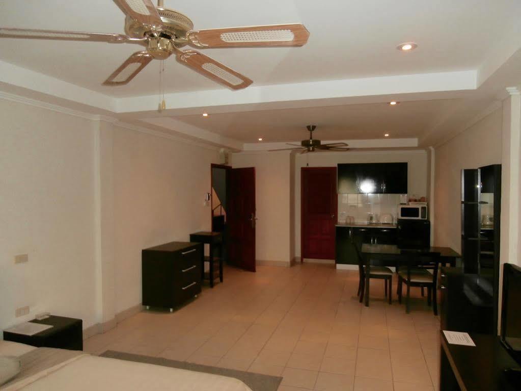 The Classroom Hotel Pattaya Dış mekan fotoğraf